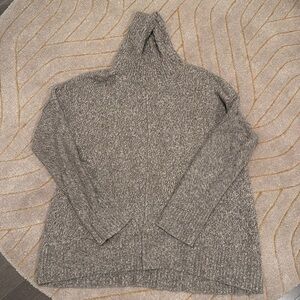 Aqua by Bloomingdales Cashmere turtleneck sweater L